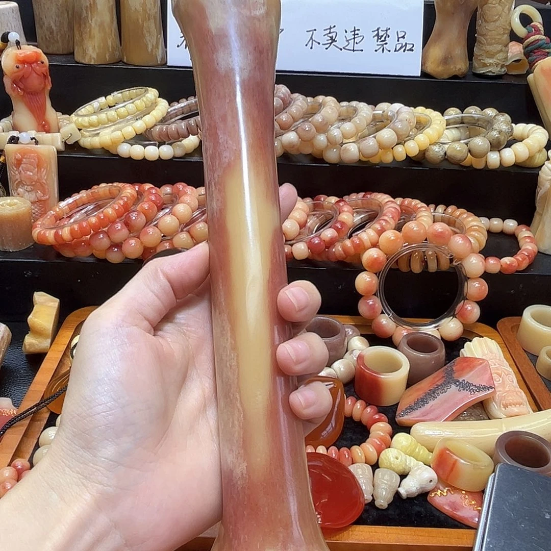 无非金属老料手把件