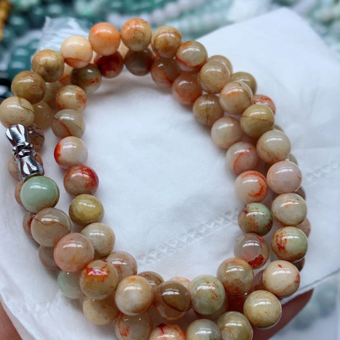 翡翠颈饰未镶嵌手串