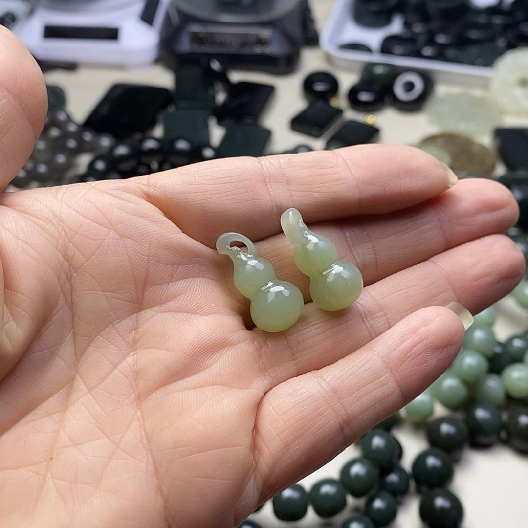 和田玉未镶嵌手链和田玉葫芦吊坠