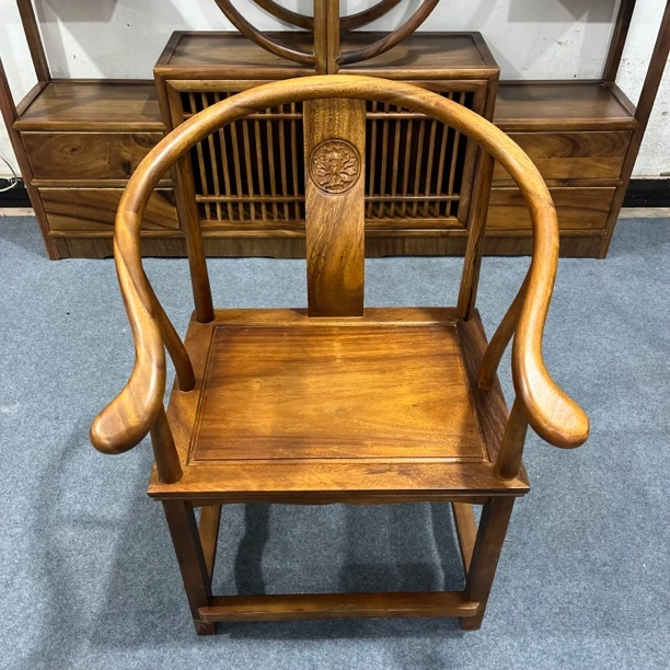 胡桃木圈椅 (不包邮 咨询客服邮费) 60*47*47*93