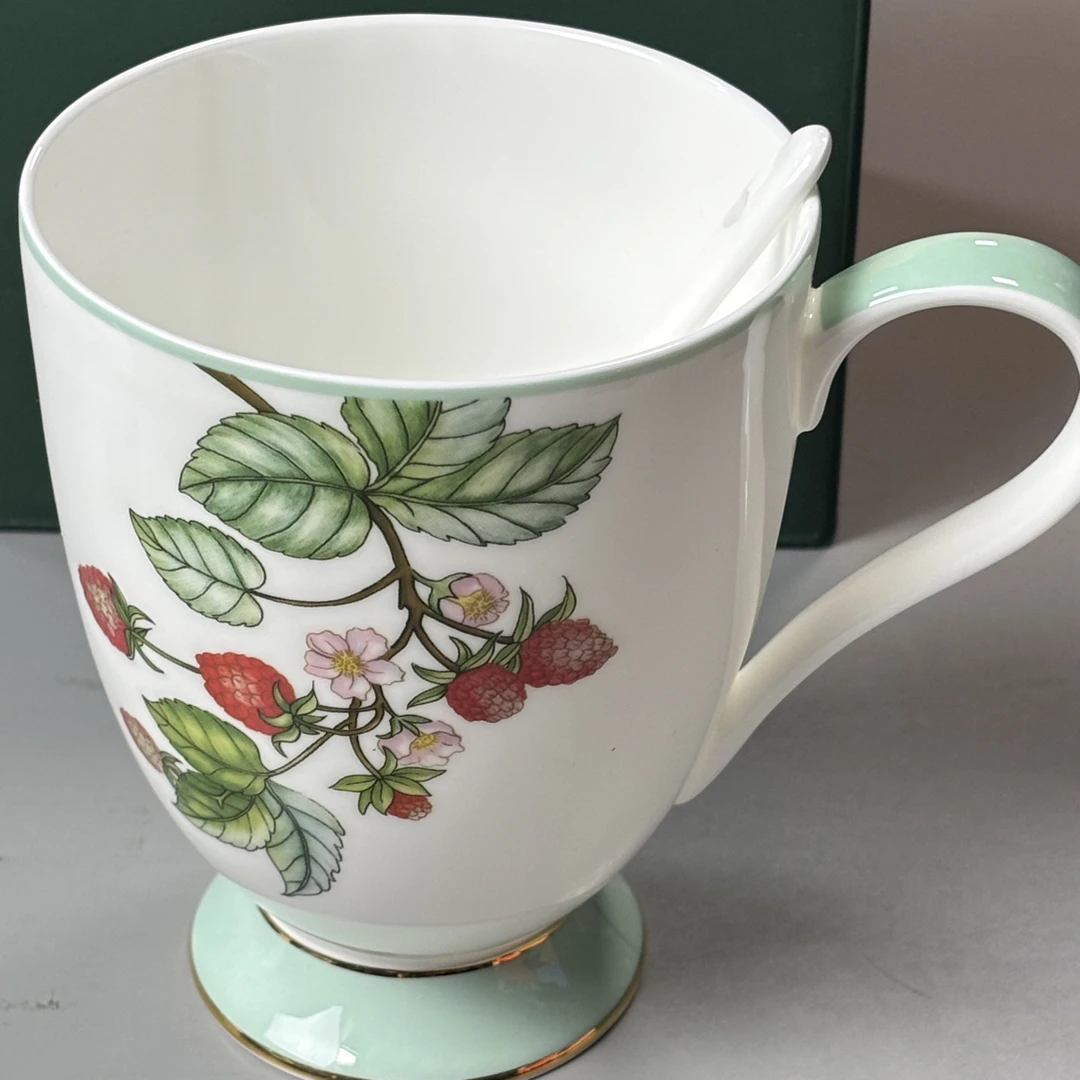 安娜16点树莓大容量马克杯礼盒包装