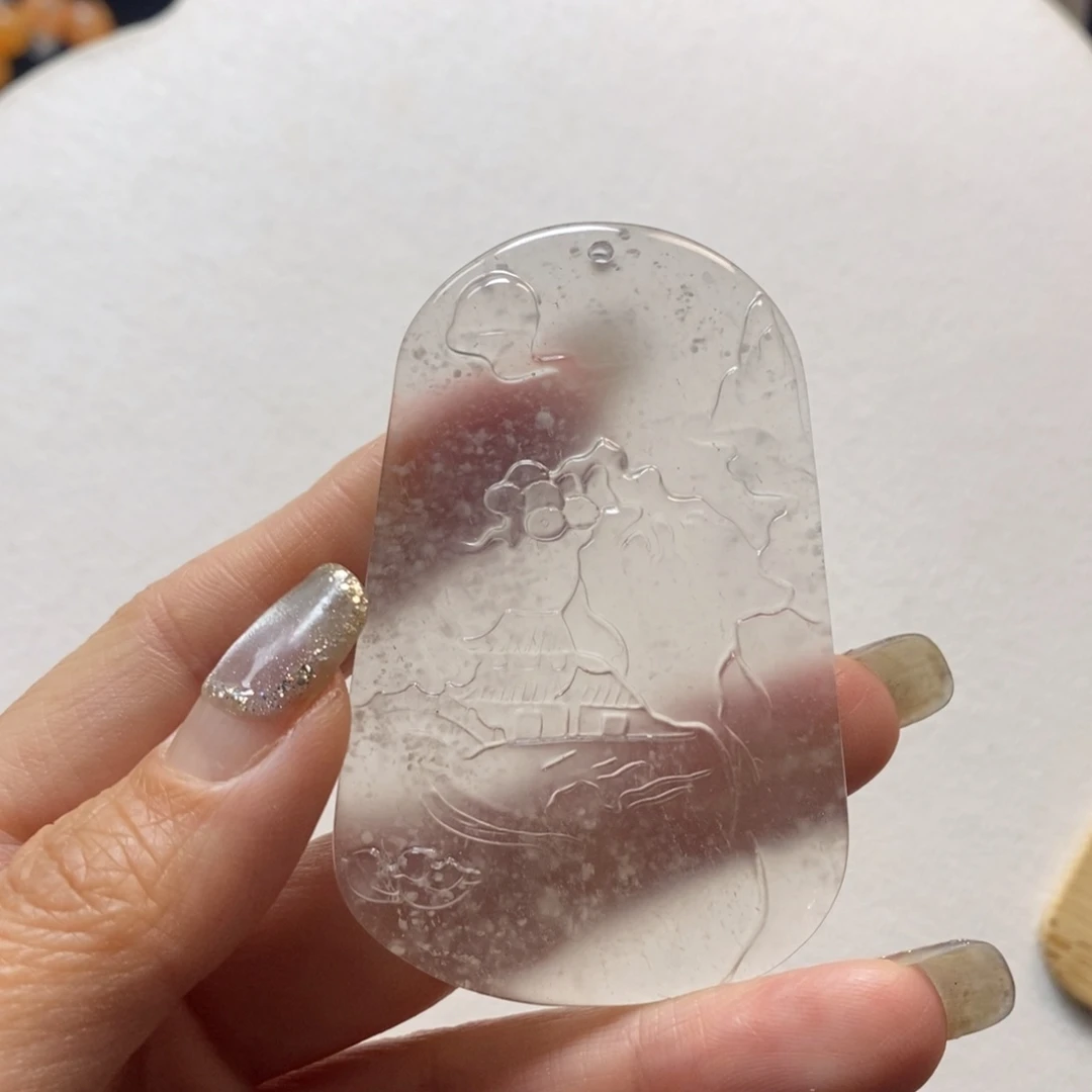 石英质玉未镶嵌颈饰