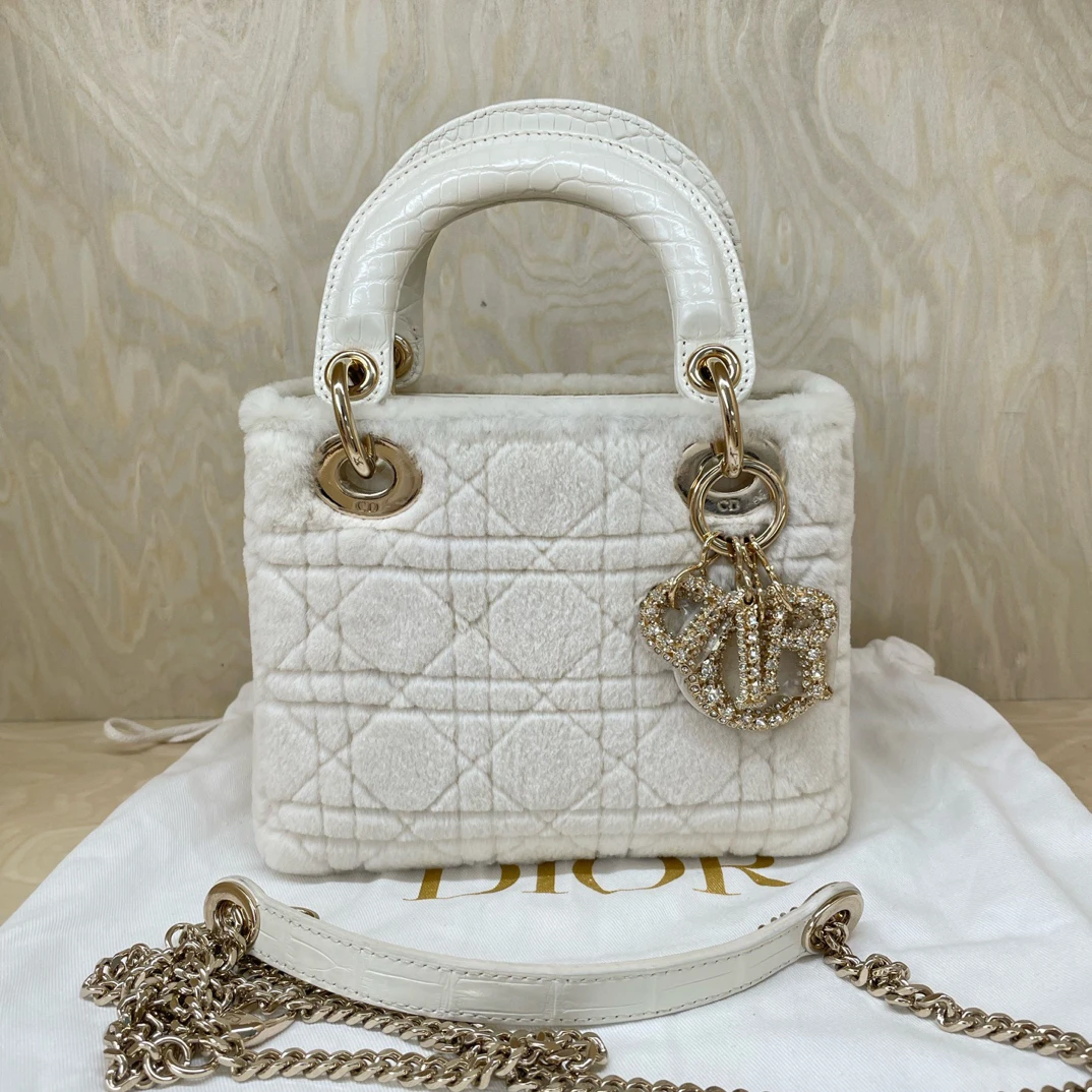99新 DIOR/迪奥 迪奥水貂毛三格戴妃（17910940）