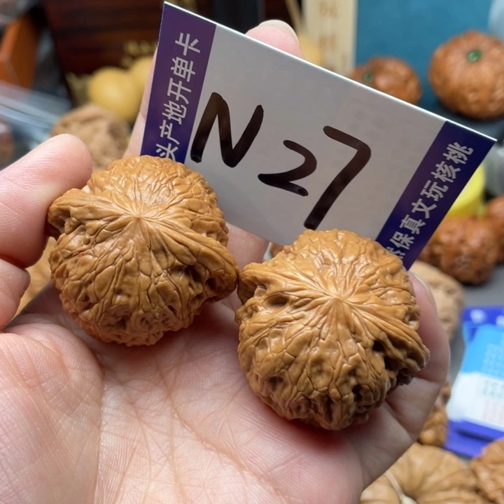 亮***文玩核桃把件铁锤39尺