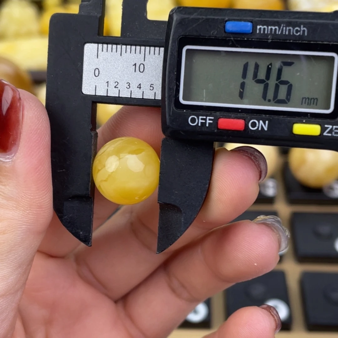 裸石琥珀未镶嵌微瑕16