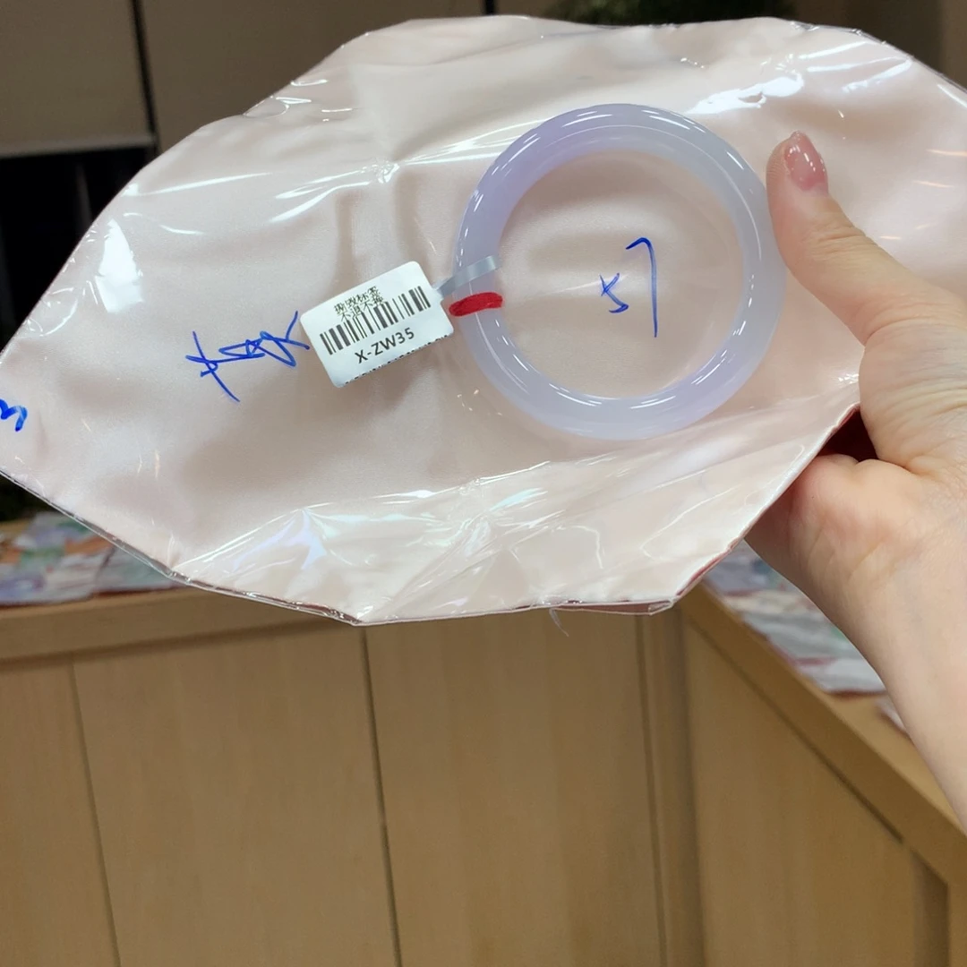 未镶嵌手镯翡翠不退不换