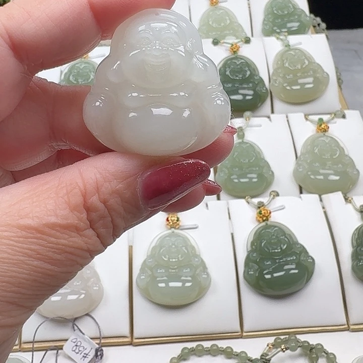 和田玉（糖玉）未镶嵌颈饰