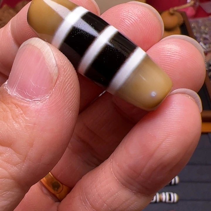 未镶嵌颈饰玛瑙/玉髓