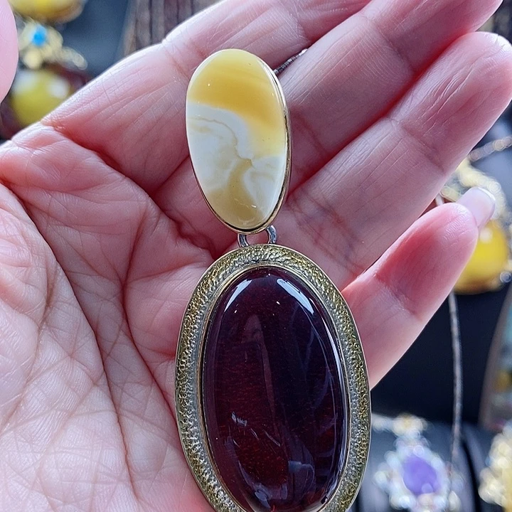 琥珀颈饰银S925镶嵌吊坠