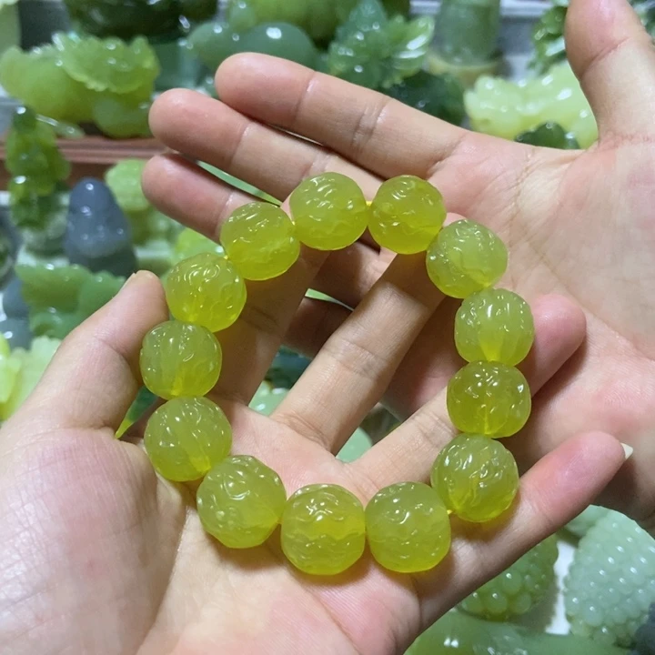 【闪购商品】未镶嵌蛇纹石玉把件坚**念