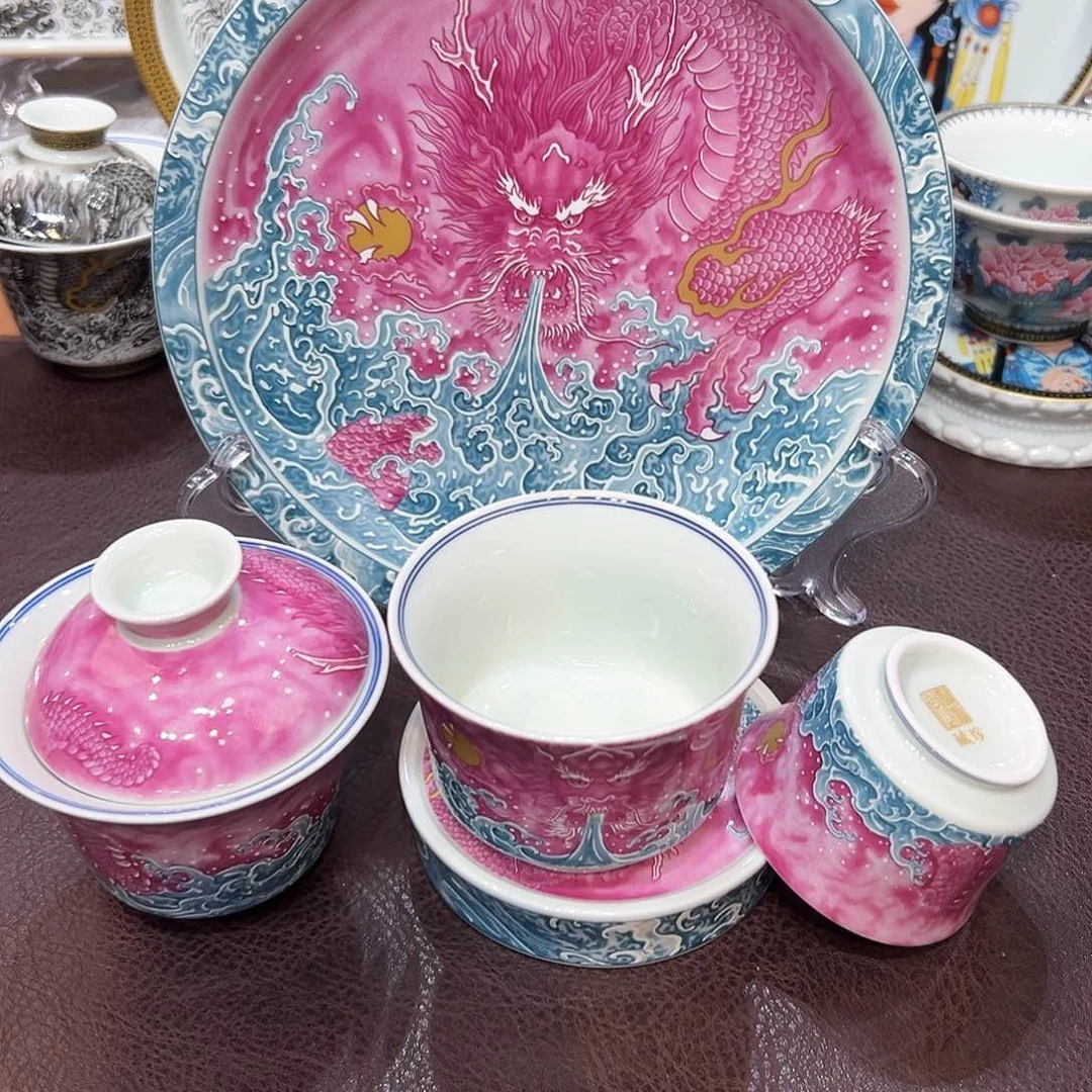 摆件景德镇陶瓷学院等多家单位建立合作