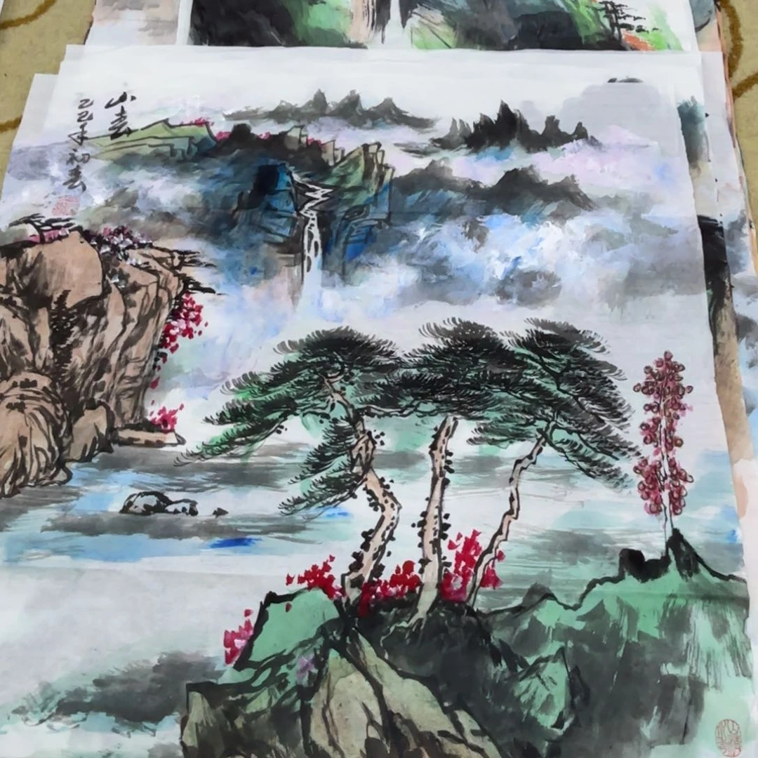 国画糯***s于新民斗方山水