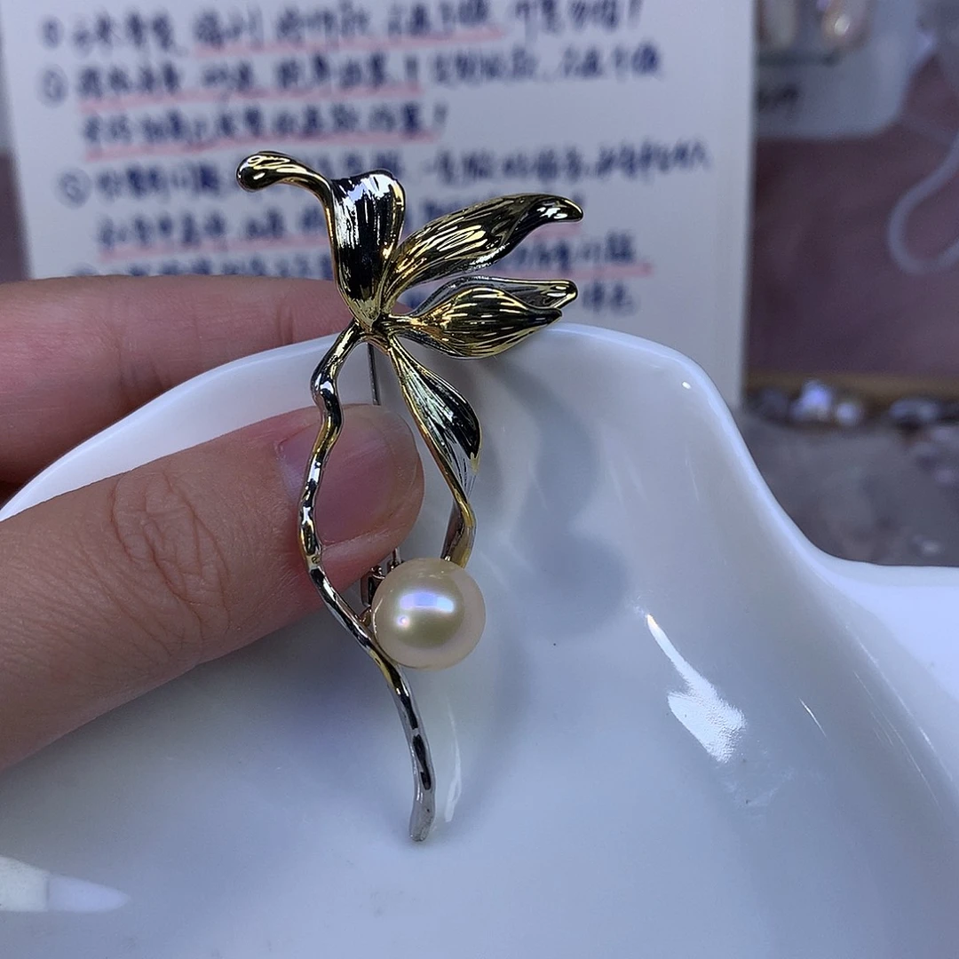 非金属合金福利胸针278