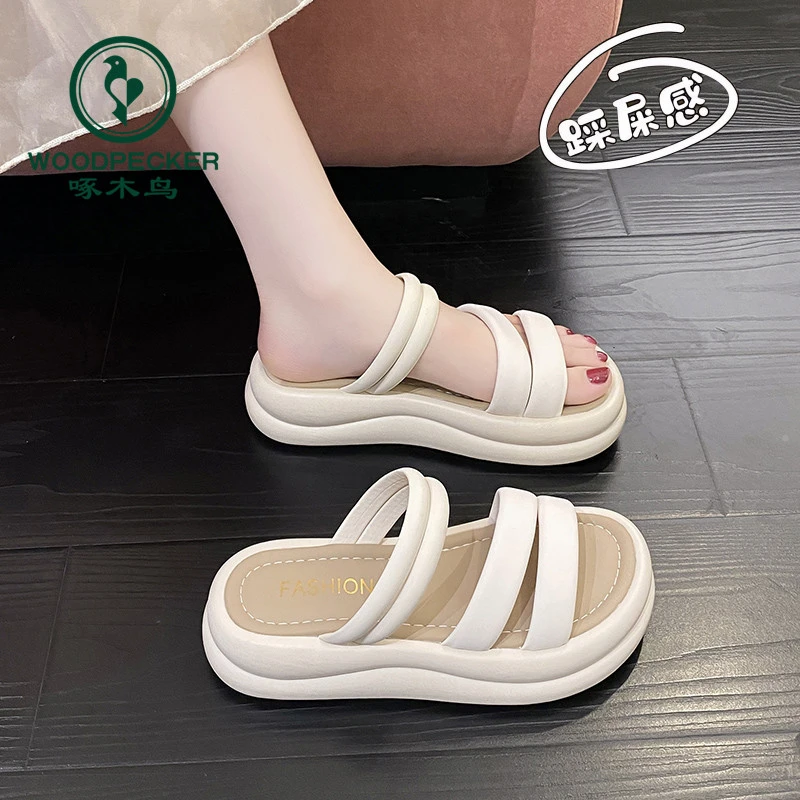 啄木鸟凉鞋女2025新款夏季时尚踩屎感厚底百搭配裙子两穿沙滩凉拖