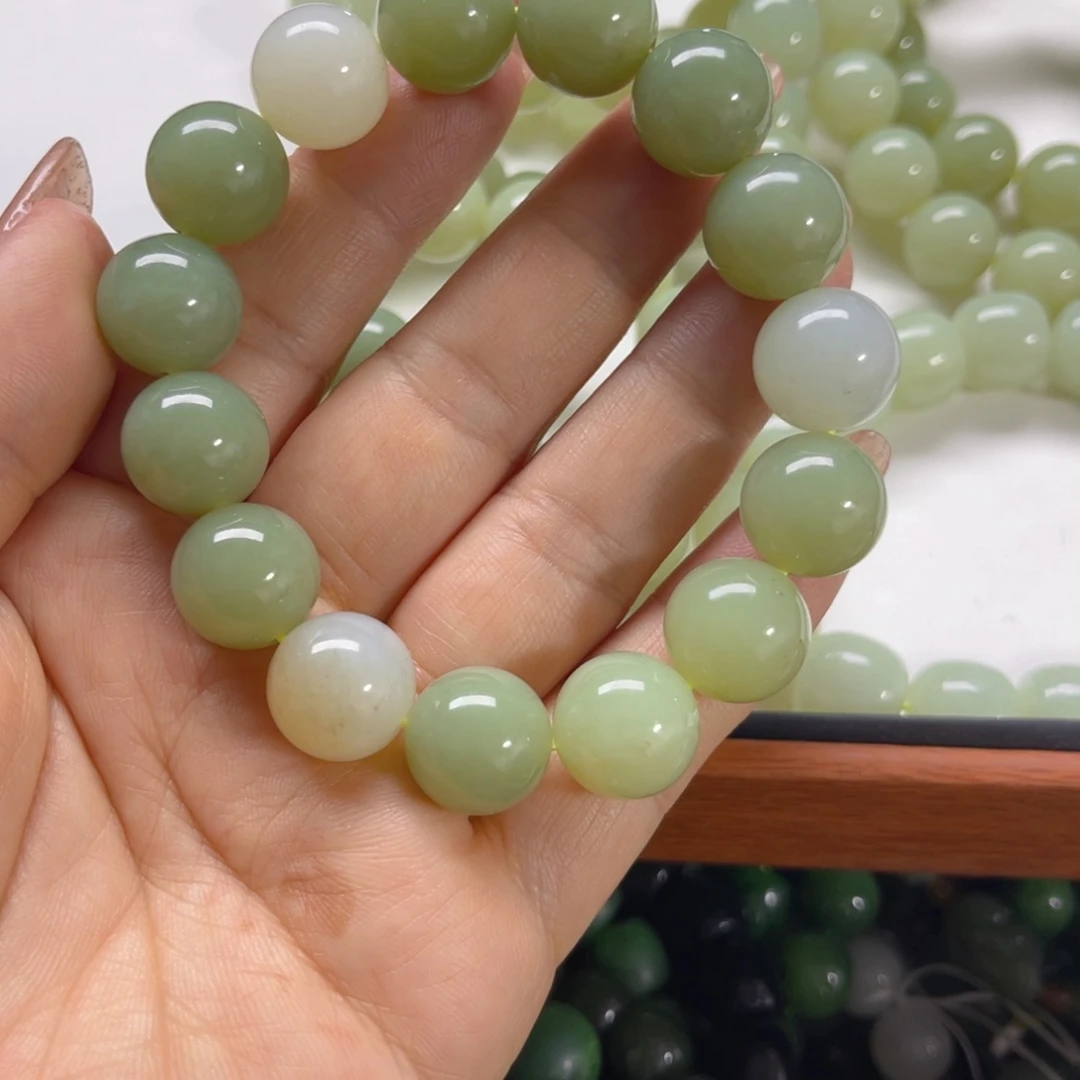 未镶嵌手链和田玉