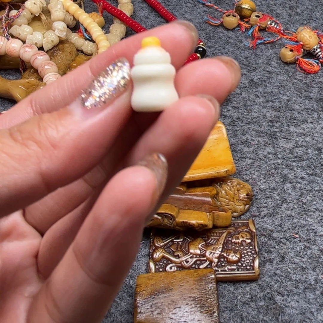 鹿骨手串/手链驼骨95，瑕