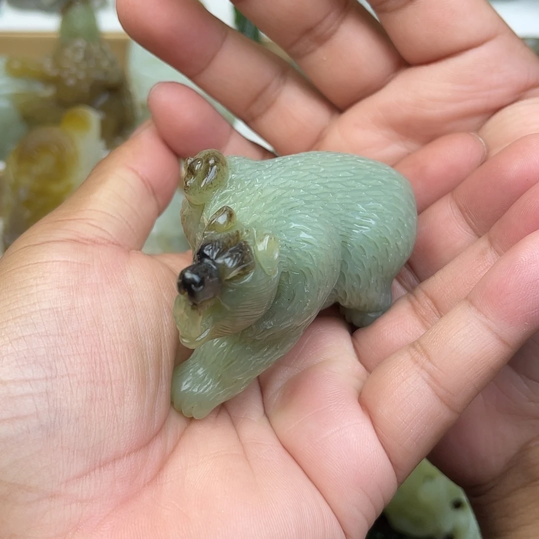 未镶嵌和田玉把件