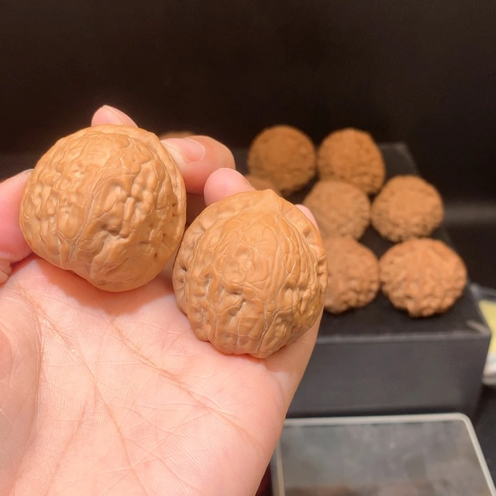 猴头核桃吊坠舍利