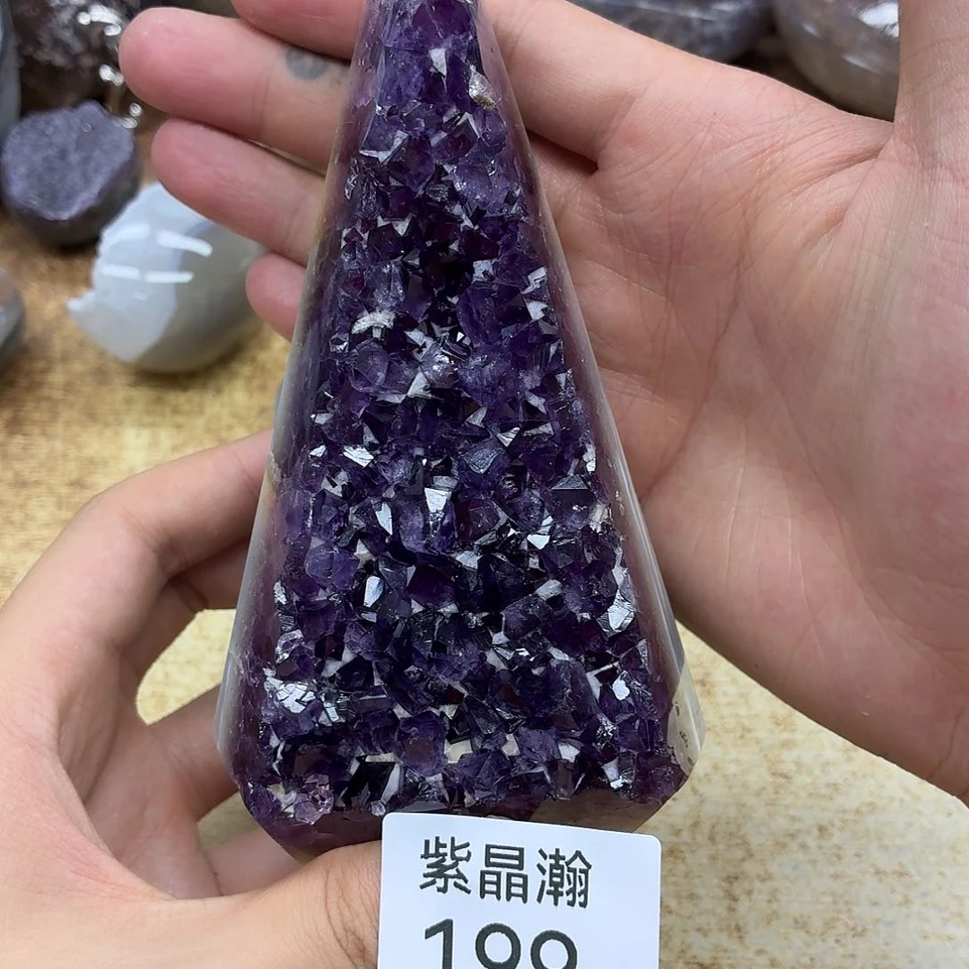 未镶嵌水晶大型摆件（非配饰）