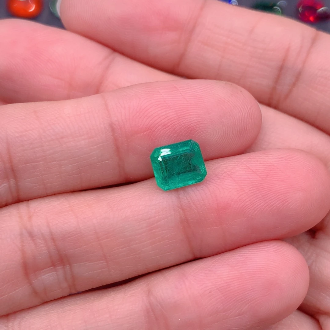 祖母绿裸石1.85克拉