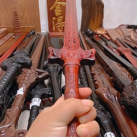 血檀木木一米渊虹