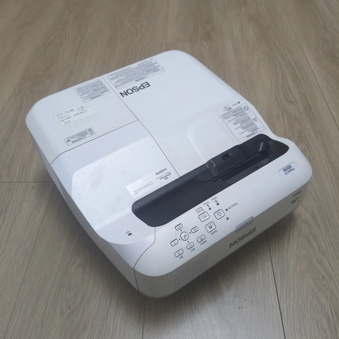 9新 Epson/爱普生 爱普生695W超短焦投影仪  3500流明，