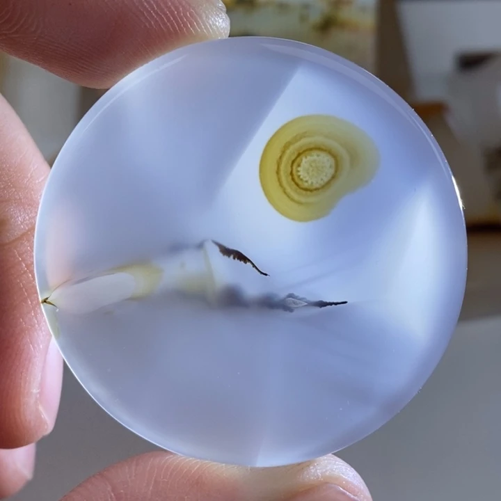 玛瑙/玉髓未镶嵌珠宝奇石