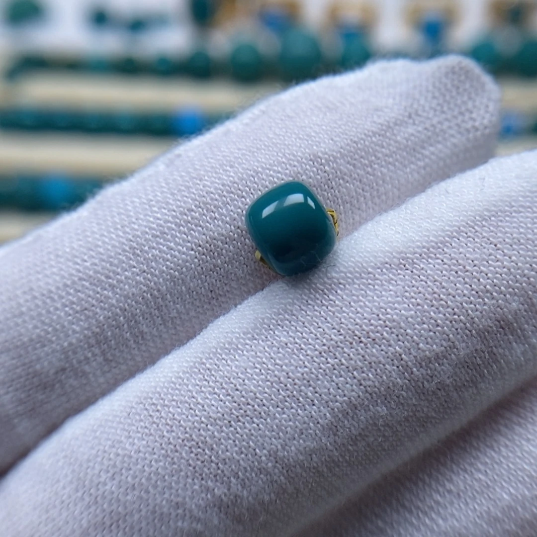绿松石未镶嵌珠宝奇石老型7.2mm