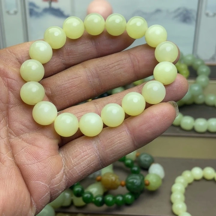 和田玉未镶嵌手链