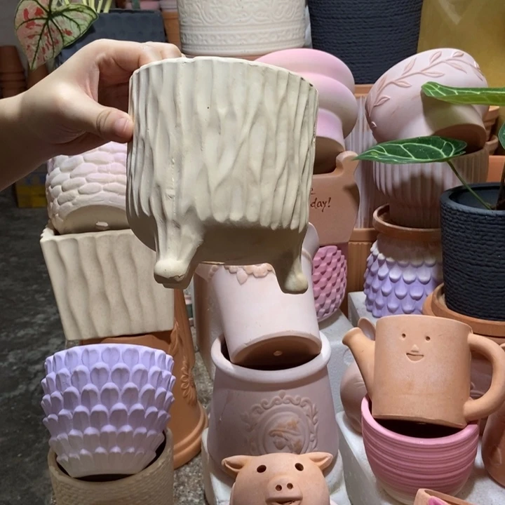 13×14白陶三脚树纹 粗陶1个