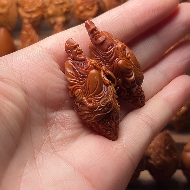 迈****吊坠橄榄核橄榄核