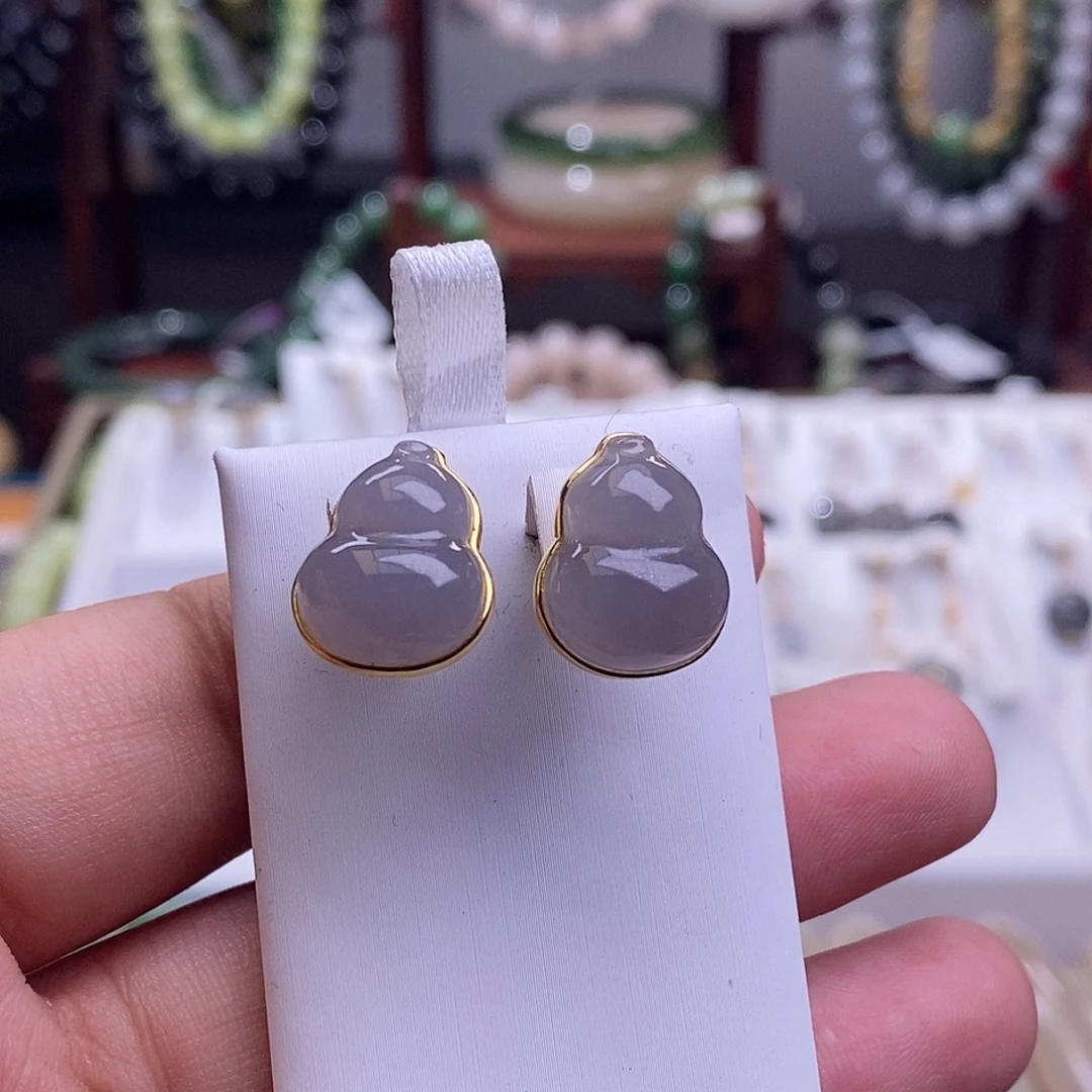 和田玉烟紫高冰老矿料金镶浓紫葫芦耳钉未镶嵌用****6