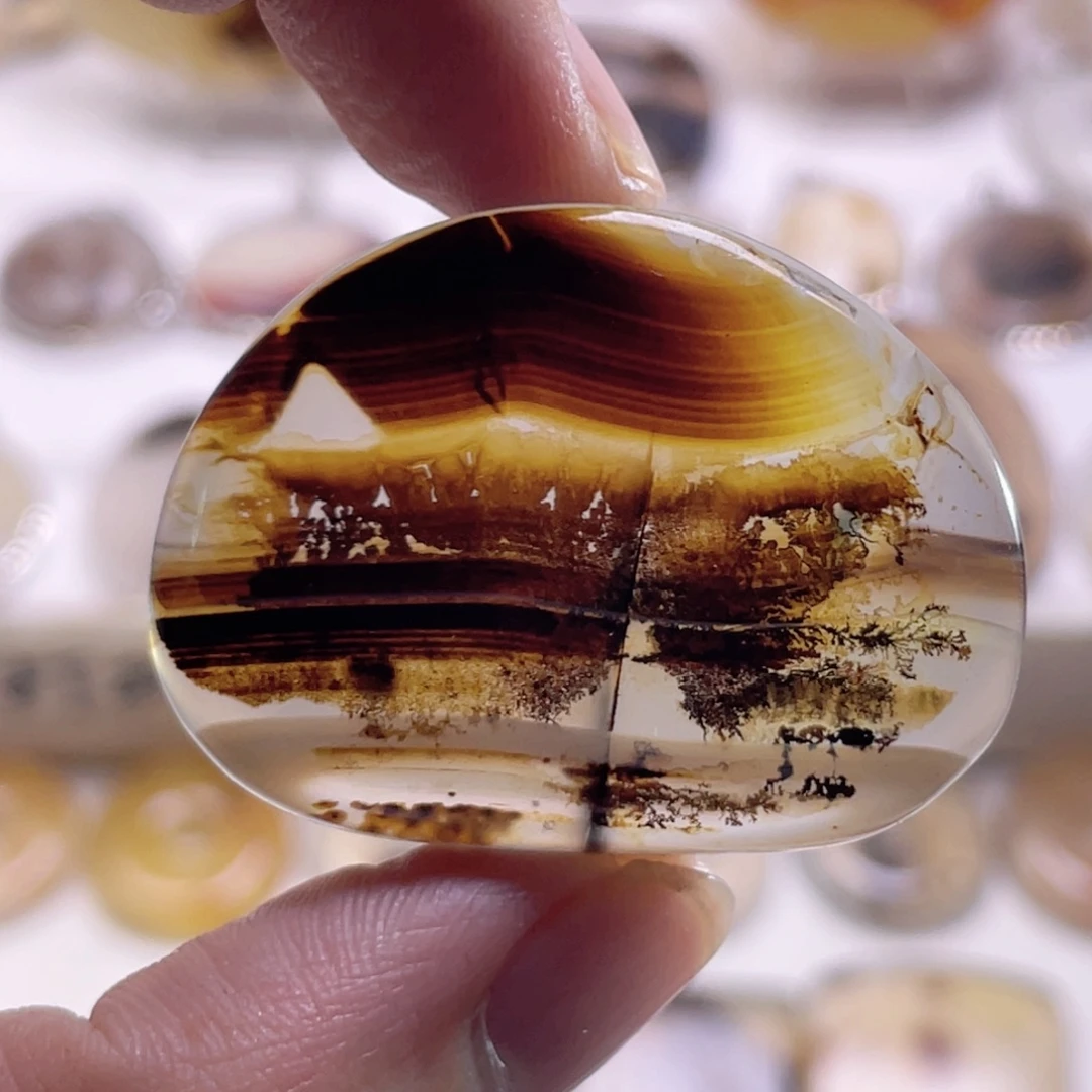 玛瑙/玉髓未镶嵌珠宝奇石