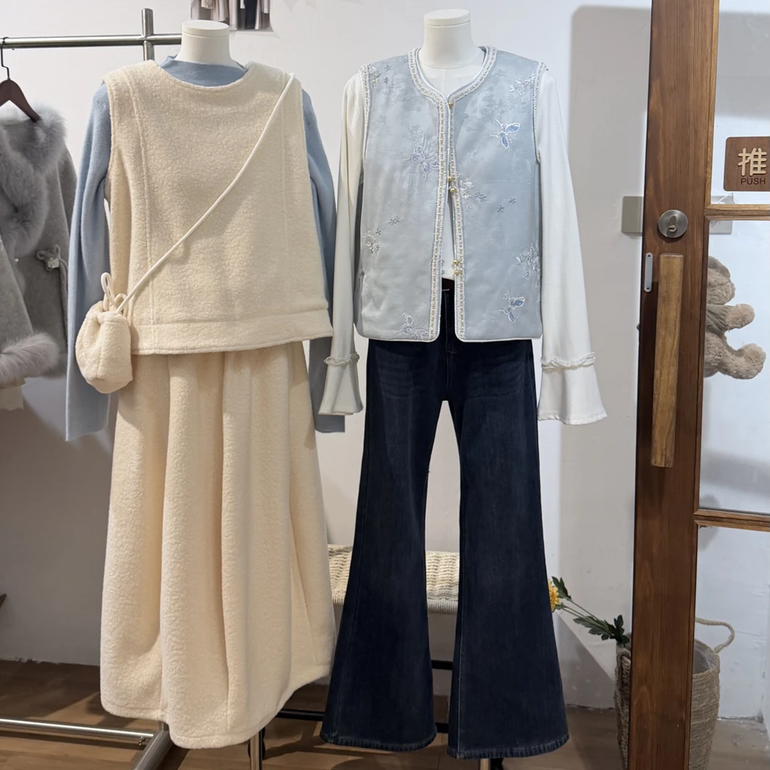 2025秋冬新款必备气质韩系遮肉氛围感穿搭