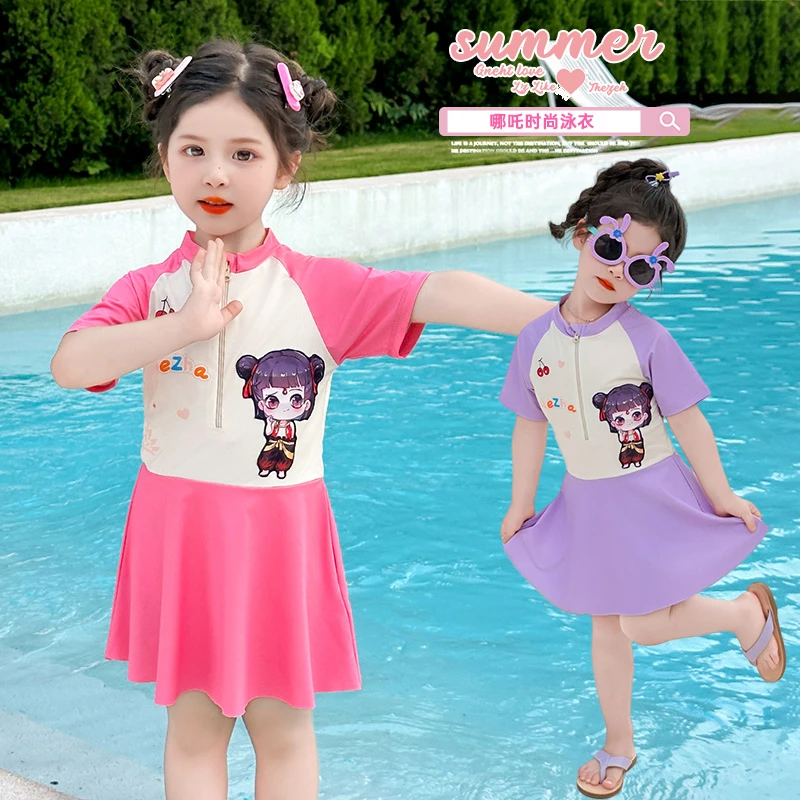 女童哪吒夏装游泳衣2025新款儿童时尚泳装女宝宝洋气夏季连体泳衣