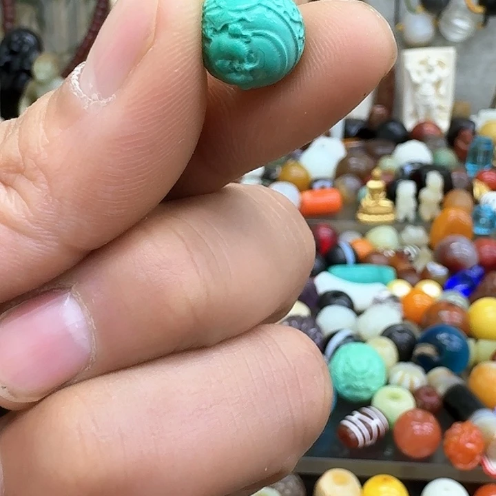 和田玉（糖玉）挂件未镶嵌武*哥