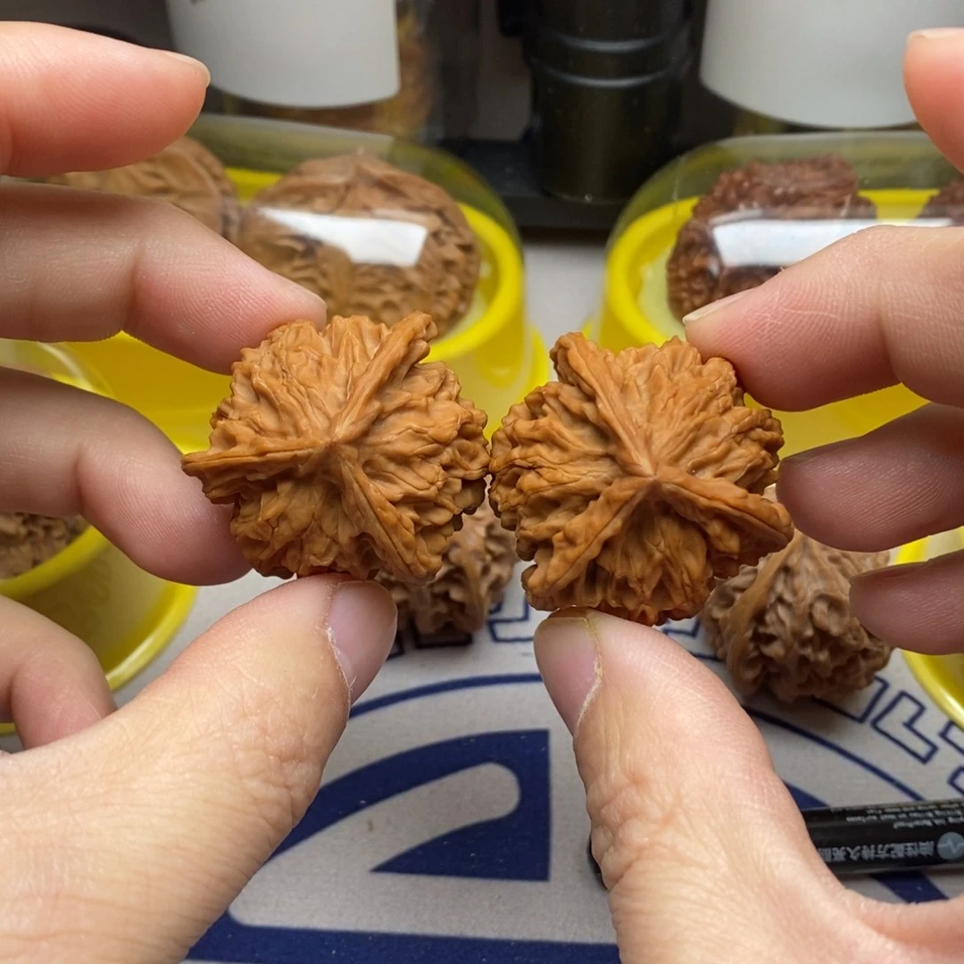 核桃把件三七盘山