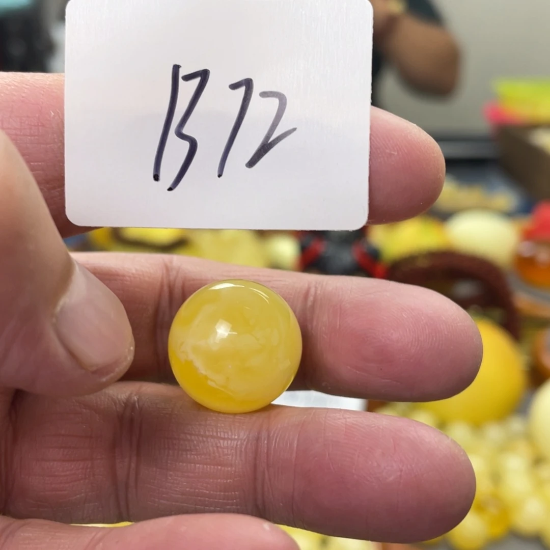 手链琥珀未镶嵌多样性发，发其中一件