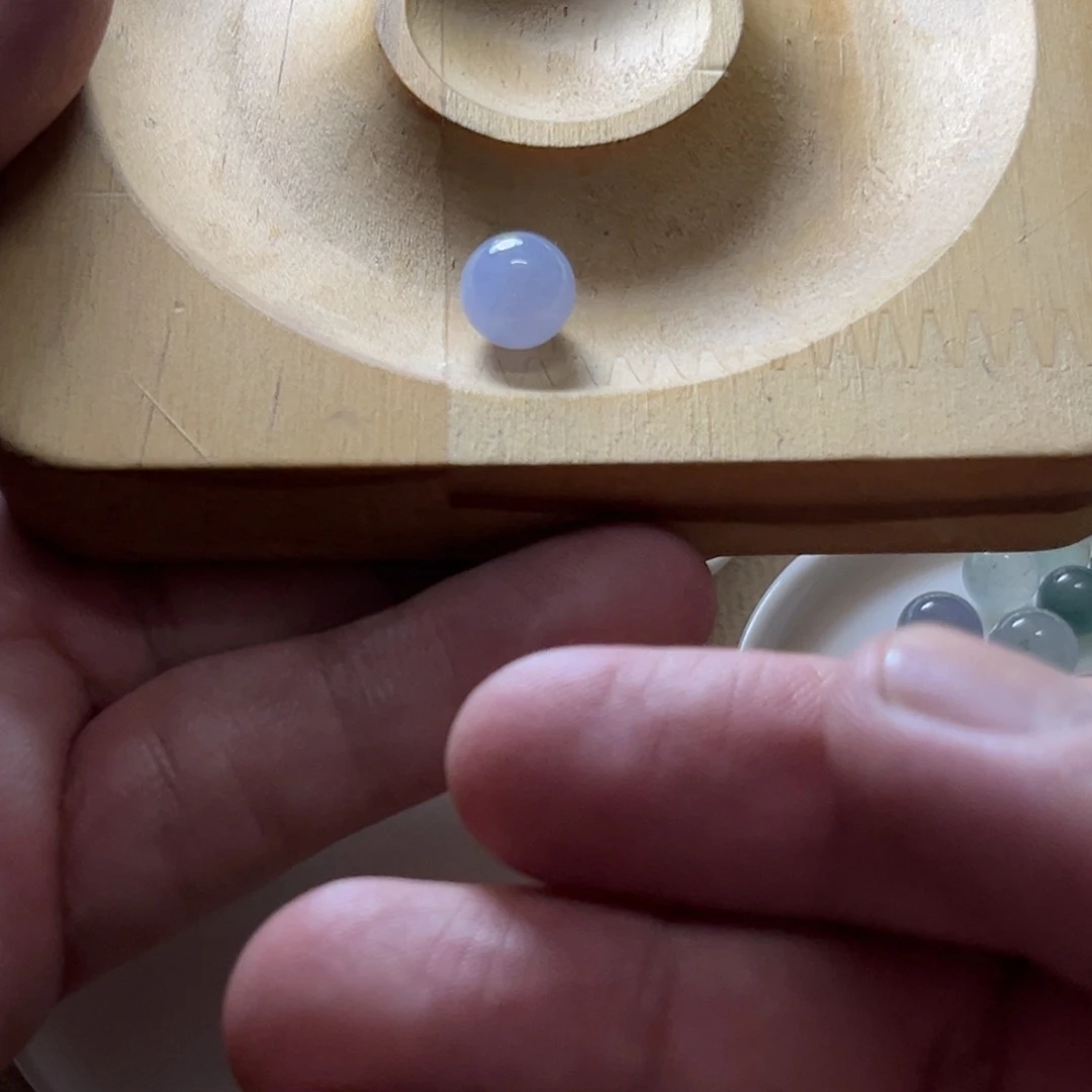 夕***辉定制翡翠未镶嵌翡翠单珠