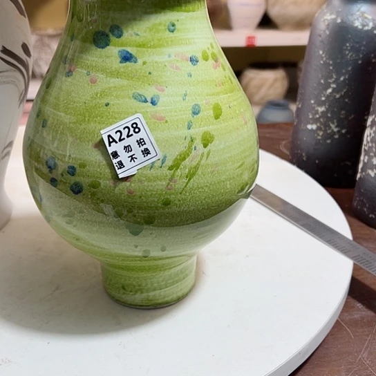 瓶陶瓷花瓶摆件口8高25，228