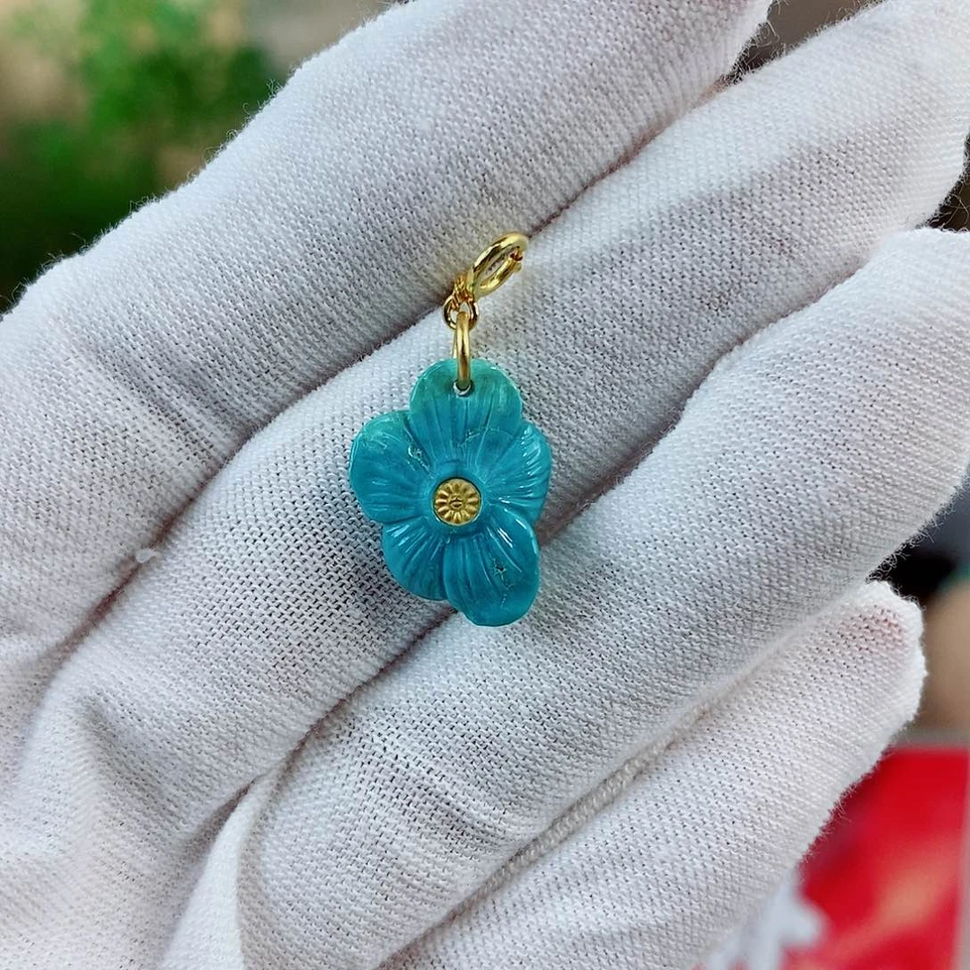 未镶嵌绿松石珠宝奇石