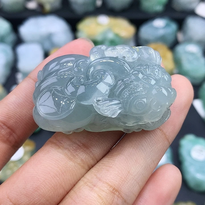 翡翠未镶嵌颈饰天然缅甸翡翠