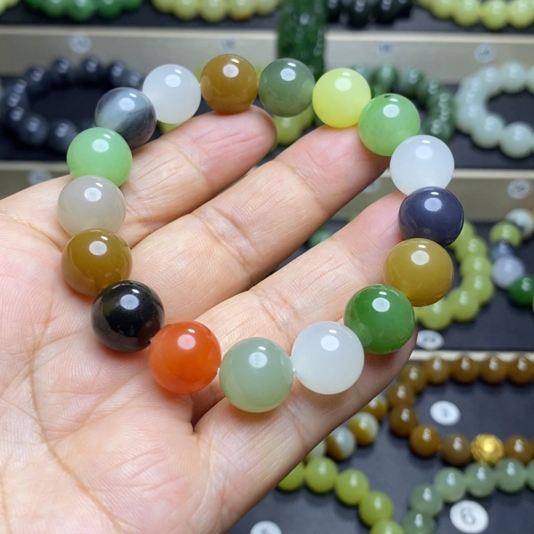 和田玉未镶嵌手串