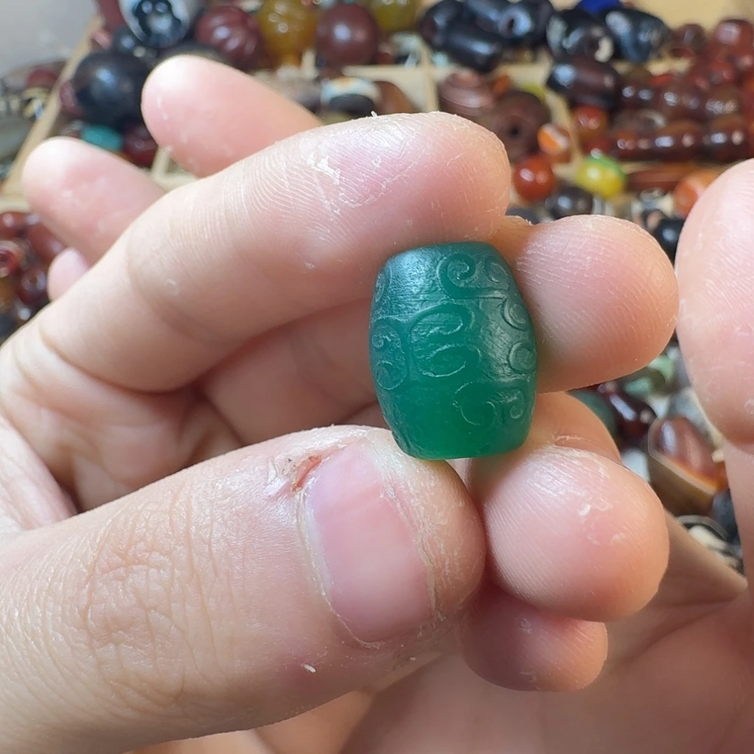 玛瑙/玉髓未镶嵌纯天然玛瑙珠子