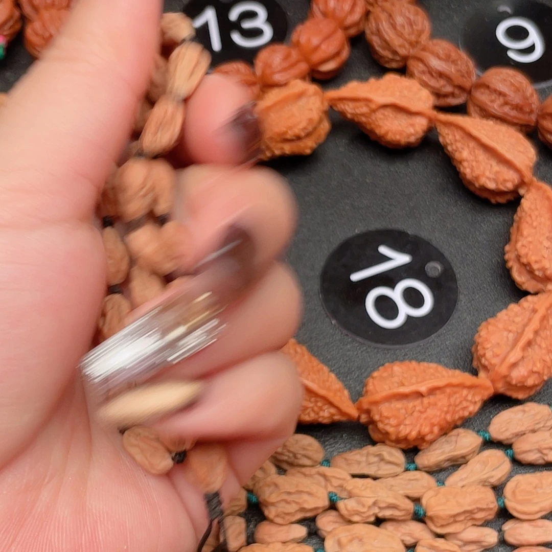 大***铭文玩核桃吊坠小蛤蟆