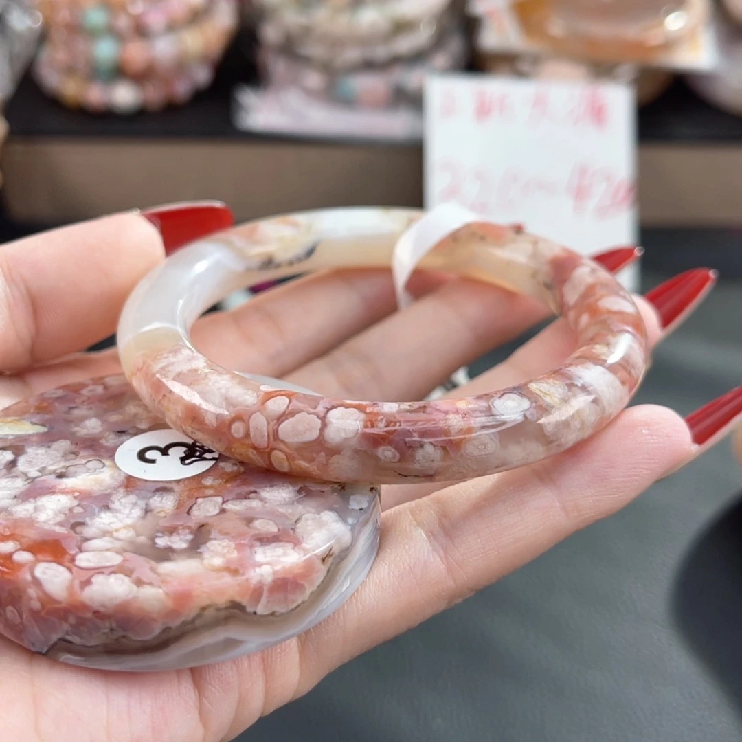 石英质玉未镶嵌手镯420