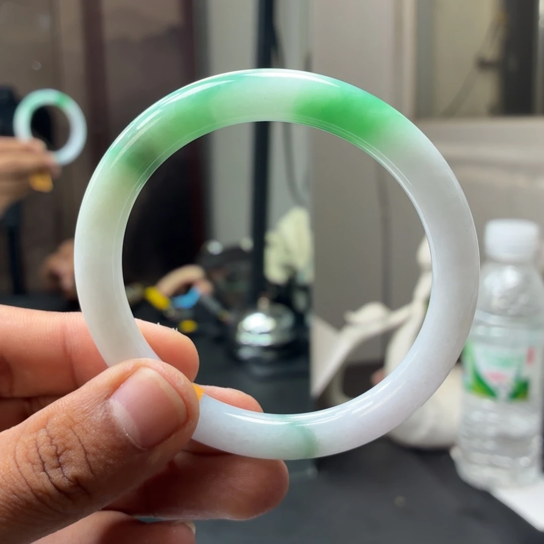 翡翠未镶嵌手镯翡翠5号强推！！！！！！