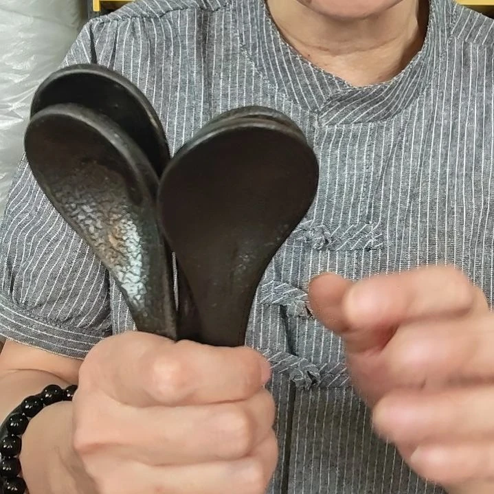 泗水砭石文化馆老虎石勺子