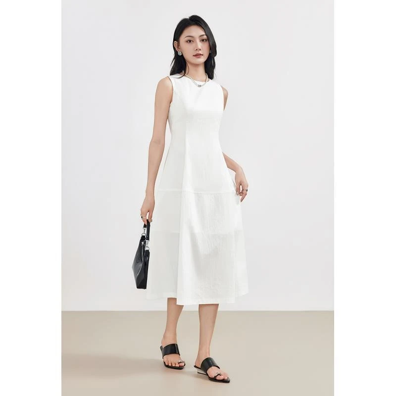 爱客2025夏季气质无袖背带款拼接女士中长款连衣裙YA25219L002