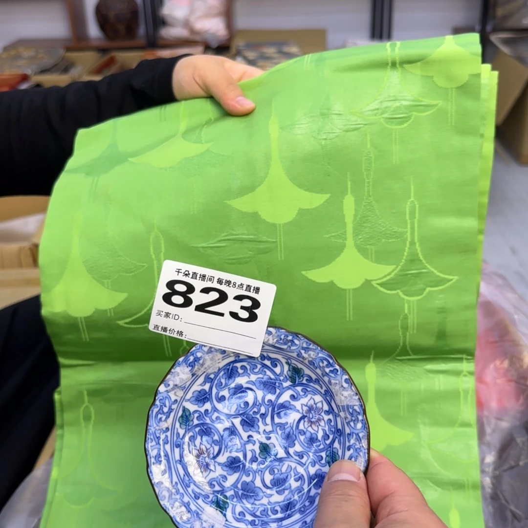手工艺品琉璃临**雪小雨